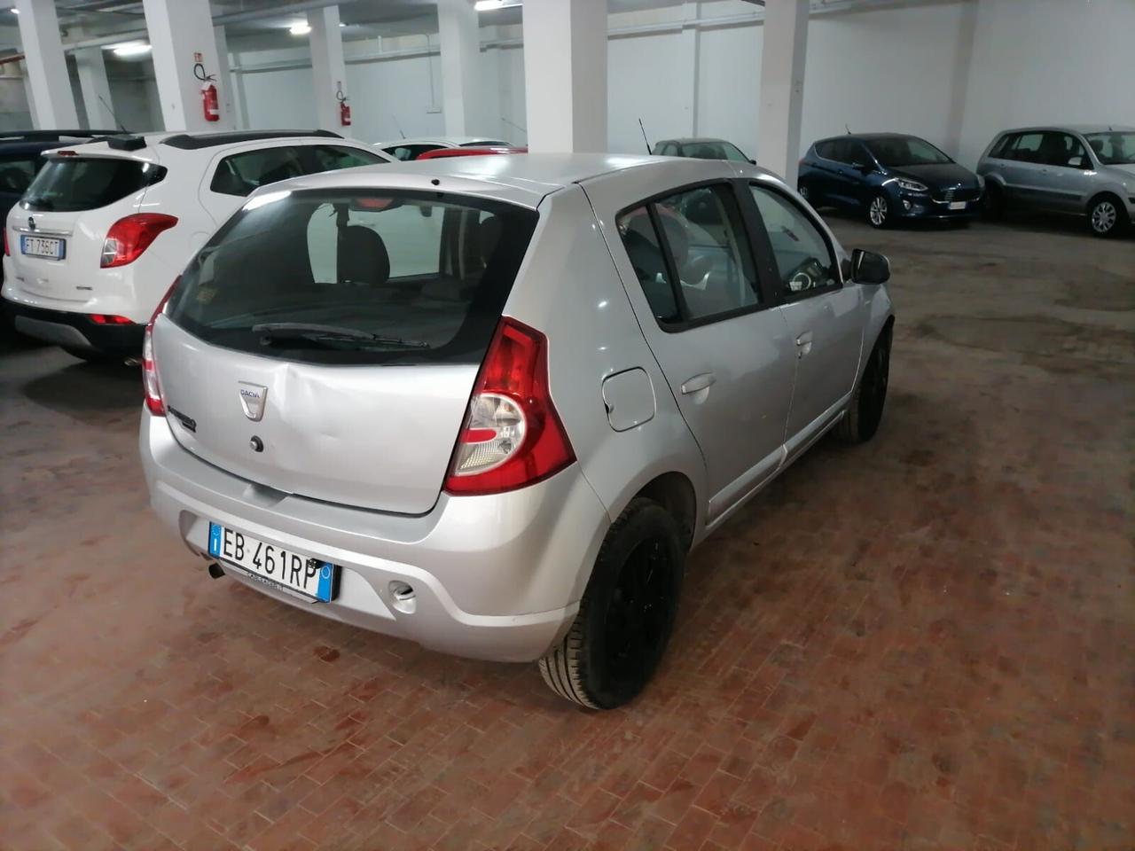Dacia Sandero 1.4 8v 75cv GPL OK NEOPATENTATI