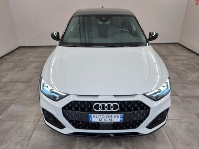 AUDI A1 citycarver 30 TFSI S tronic Identity Contrast