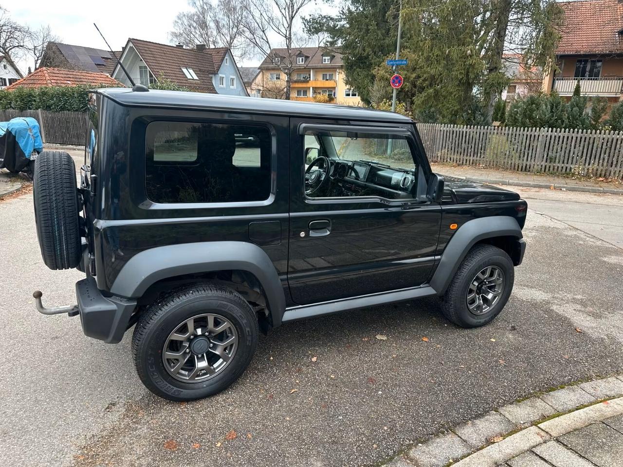 Suzuki Jimny 1.5 Comfort+ AllGrip