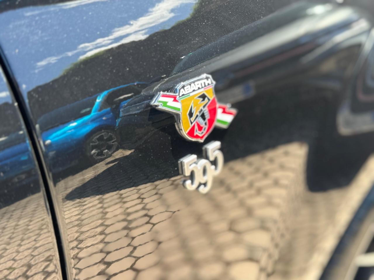 Abarth 595 C 1.4 Turbo T-Jet 180 CV Competizione
