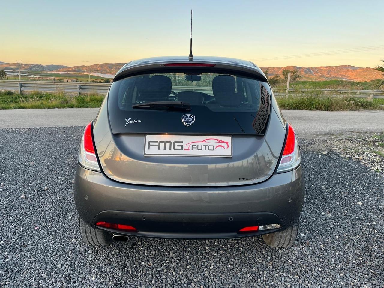 Lancia Ypsilon 1.2 69 CV 5 porte Gold