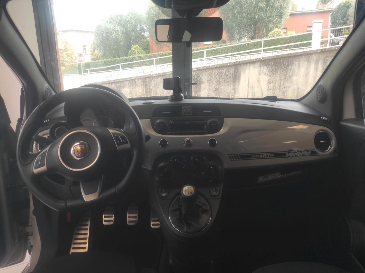 Abarth 500 con kit EsseEsse 1.4 Turbo T-Jet 160 CV Turismo