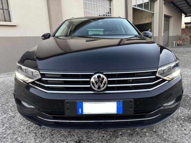 VOLKSWAGEN Passat Variant 1.6 TDI SCR DSG Business BMT