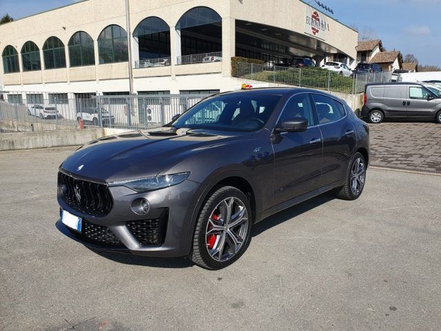 MASERATI Levante 330 CV MHEV AWD GT