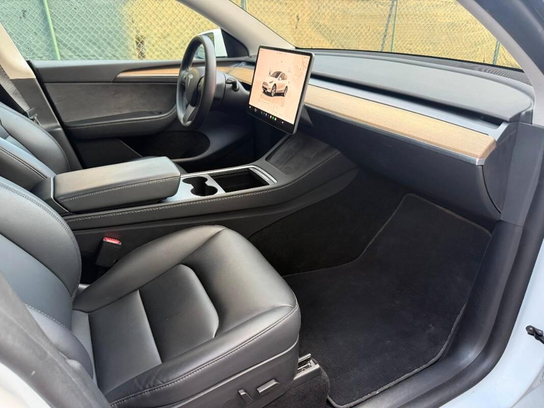 Tesla Model Y Single Motor rwd