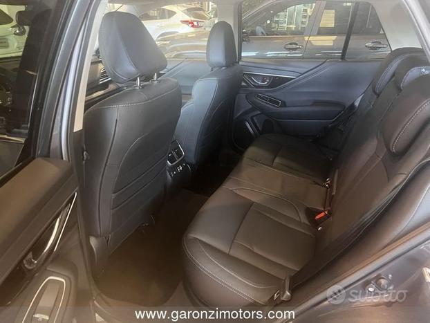 Subaru Outback 2.5i Lineartronic Premium MY25