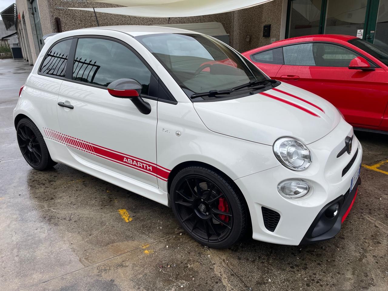 Abarth 595 1.4 Turbo T-Jet 180 CV Competizione