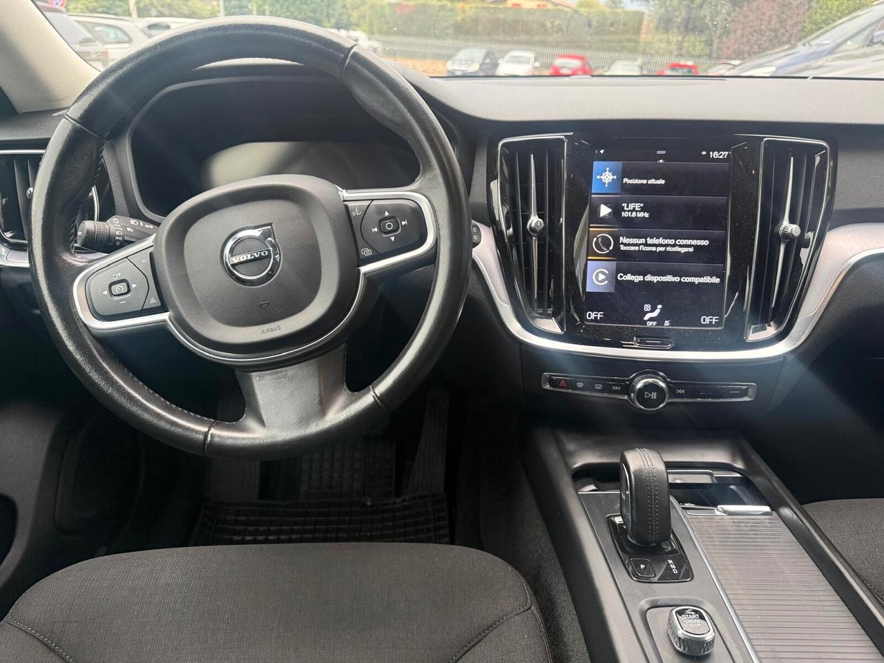 Volvo V60 B4 (d) Geartronic Momentum Business