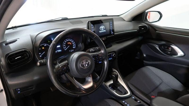 Toyota Yaris Yaris 1.5h Business # CLIMA AUTOMATICO-TELECAMERA#
