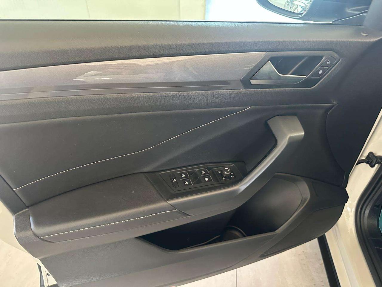 Volkswagen T-Roc T-Roc 2.0 tdi Style 150cv dsg PRONTA CONSEGNA