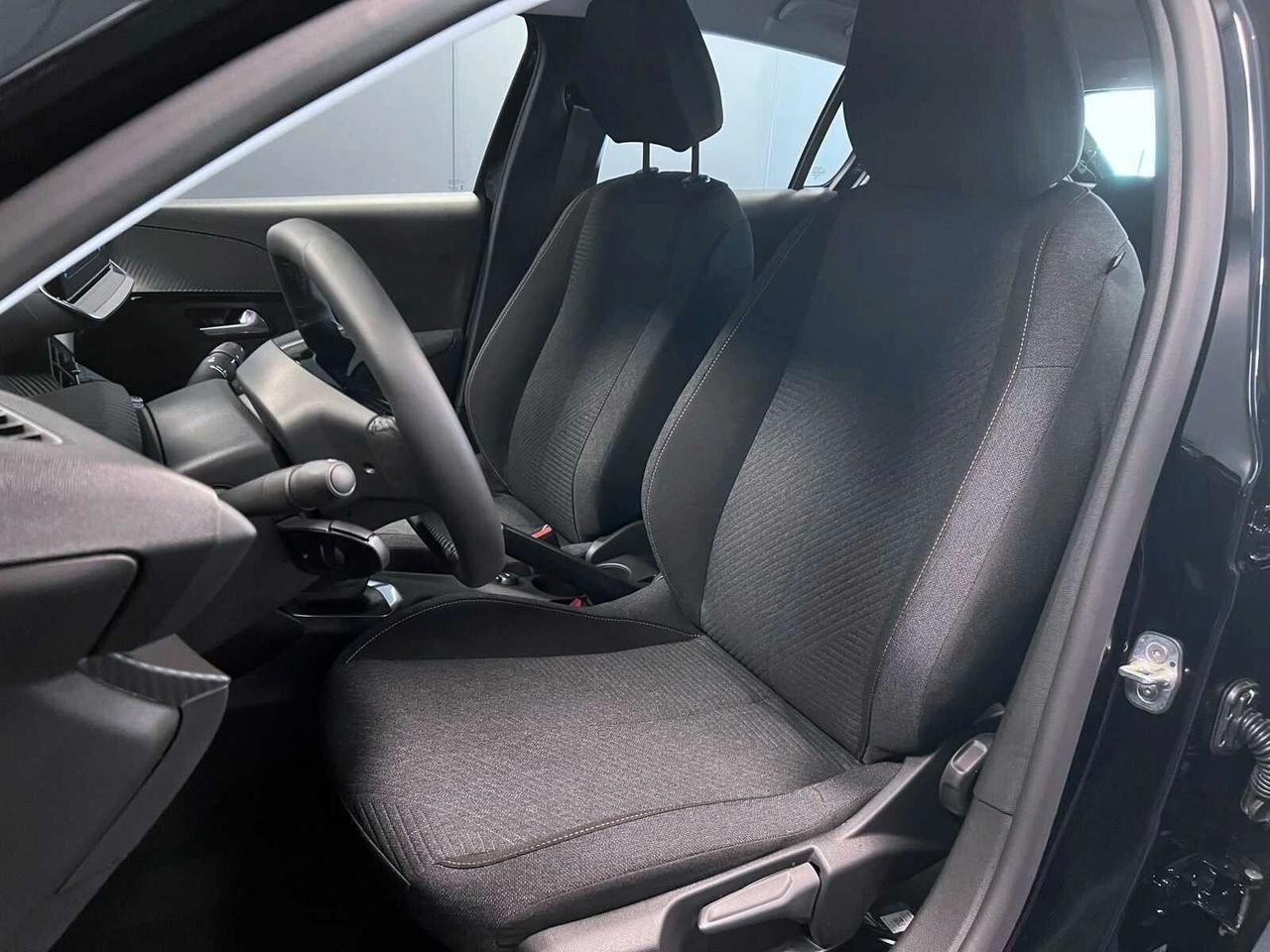PEUGEOT 208 PURETECH 100 CV 5 PORTE STYLE KM0