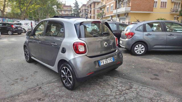 SMART ForFour 70 1.0 Passion