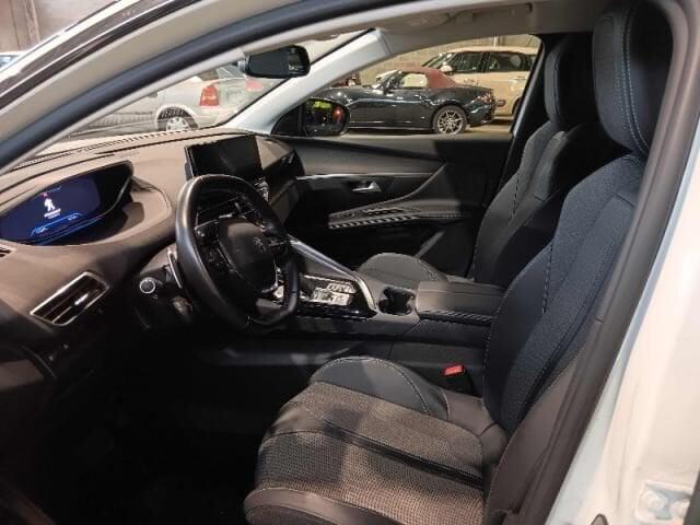 Peugeot 3008 3008 1.5 bluehdi Allure Pack s&s 130cv eat8
