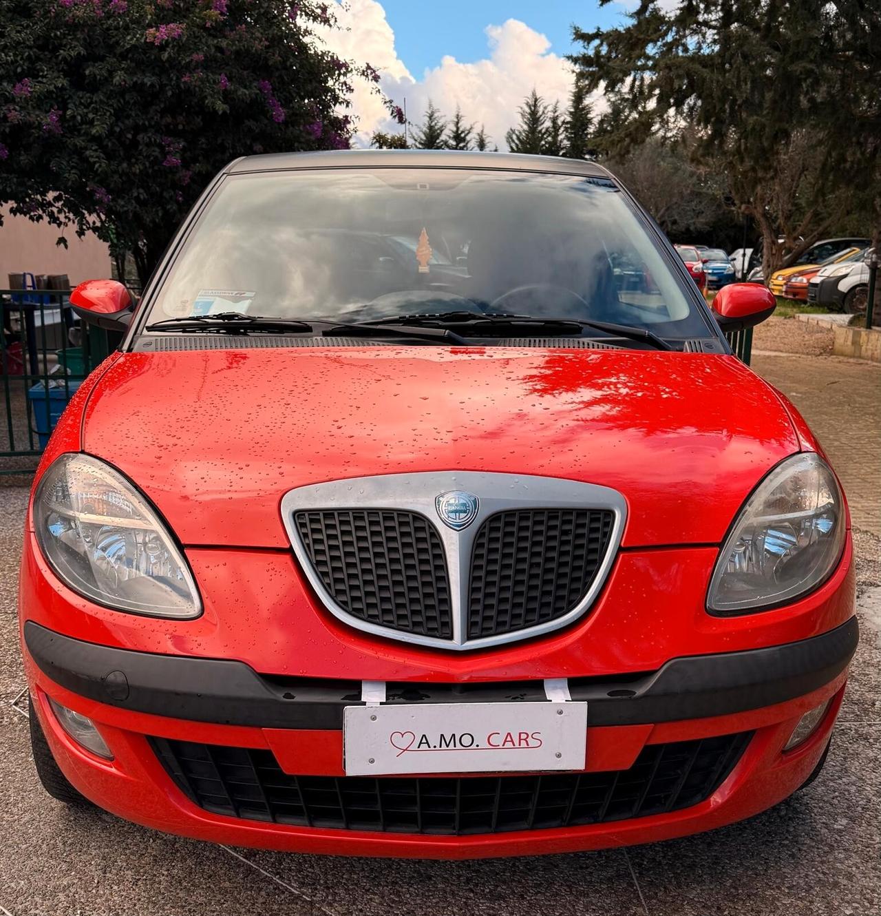 Lancia Ypsilon 1.2 Momo Design COME NUOVA IN BLACK FRIDAY