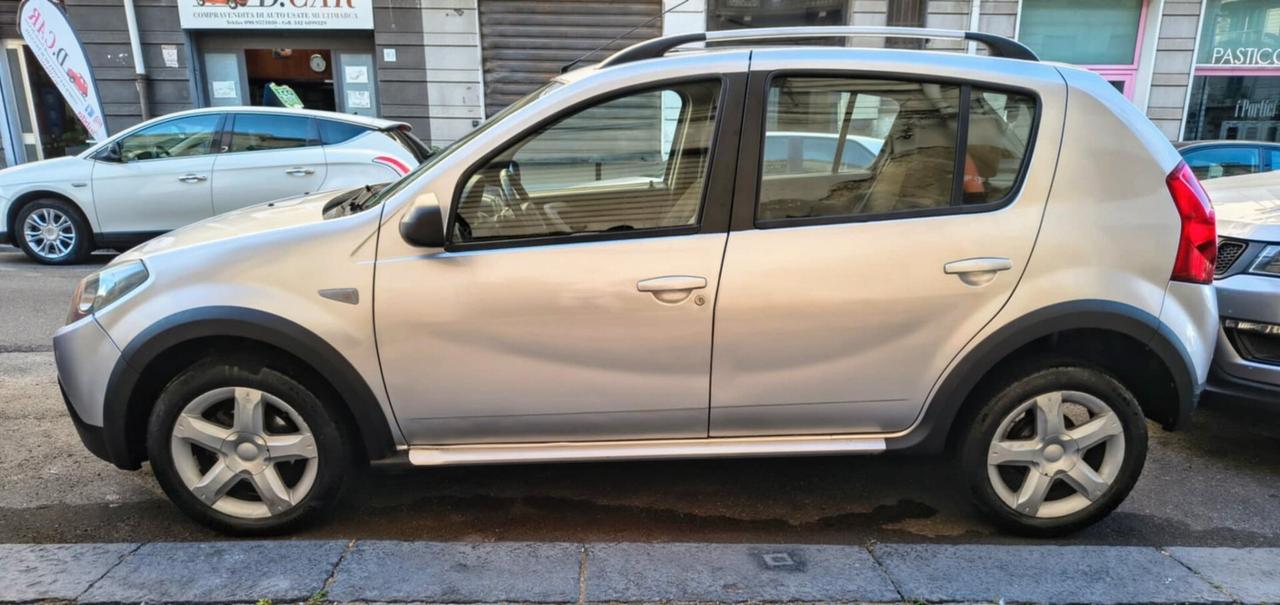 Dacia Sandero 1.5 dCi 75CV Lauréate