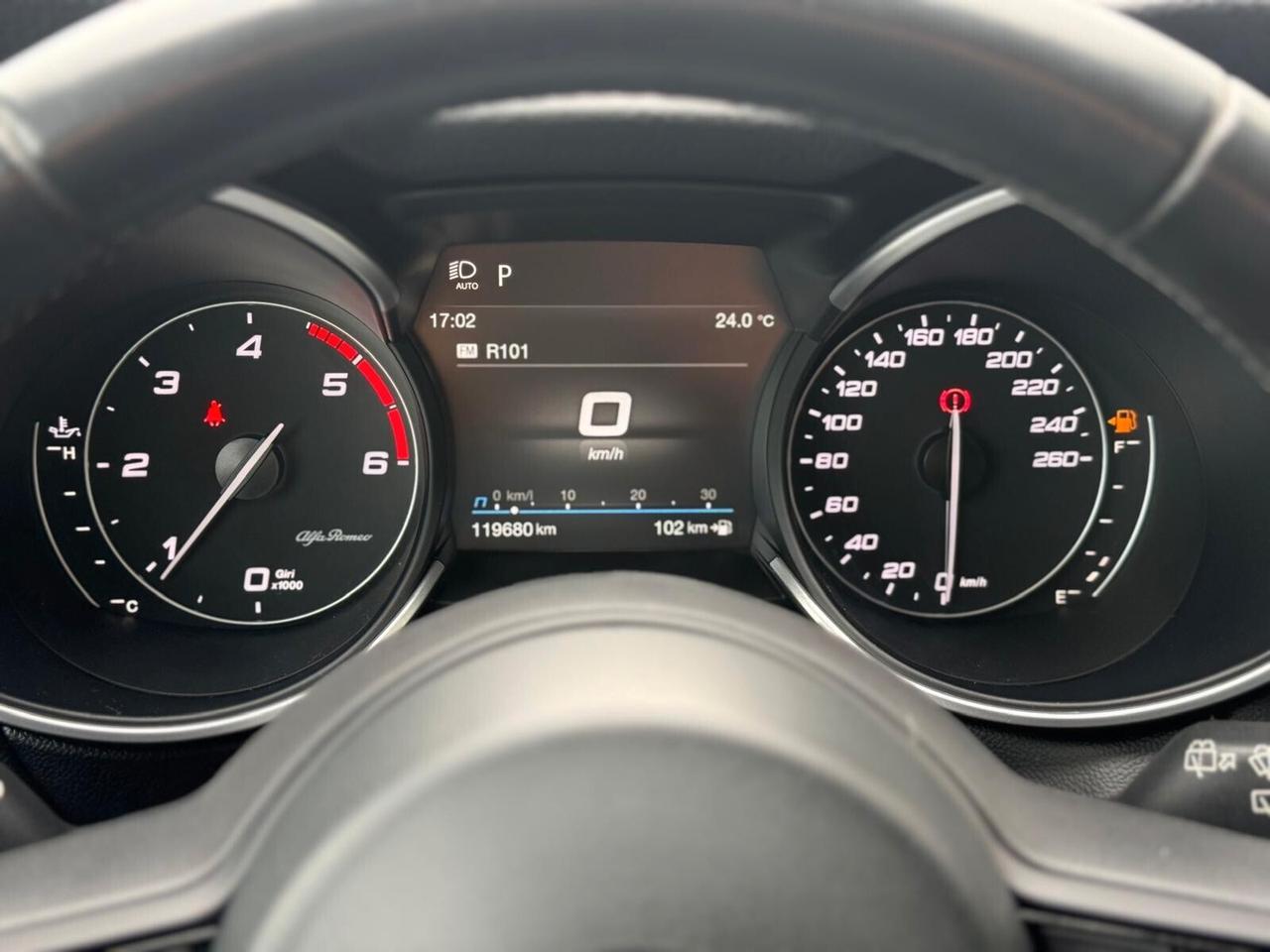 Alfa Romeo Stelvio 2.2 Turbodiesel 190 CV AT8 Q4 Executive