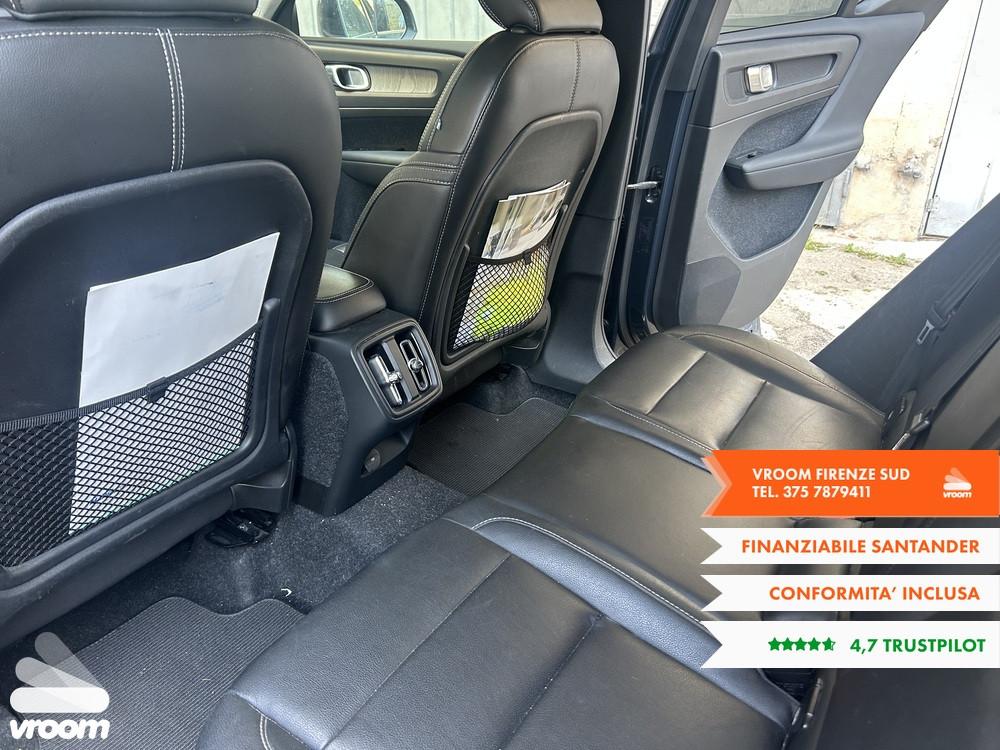 VOLVO XC40 (2017-->) XC40 D3 AWD Geartronic Ins...