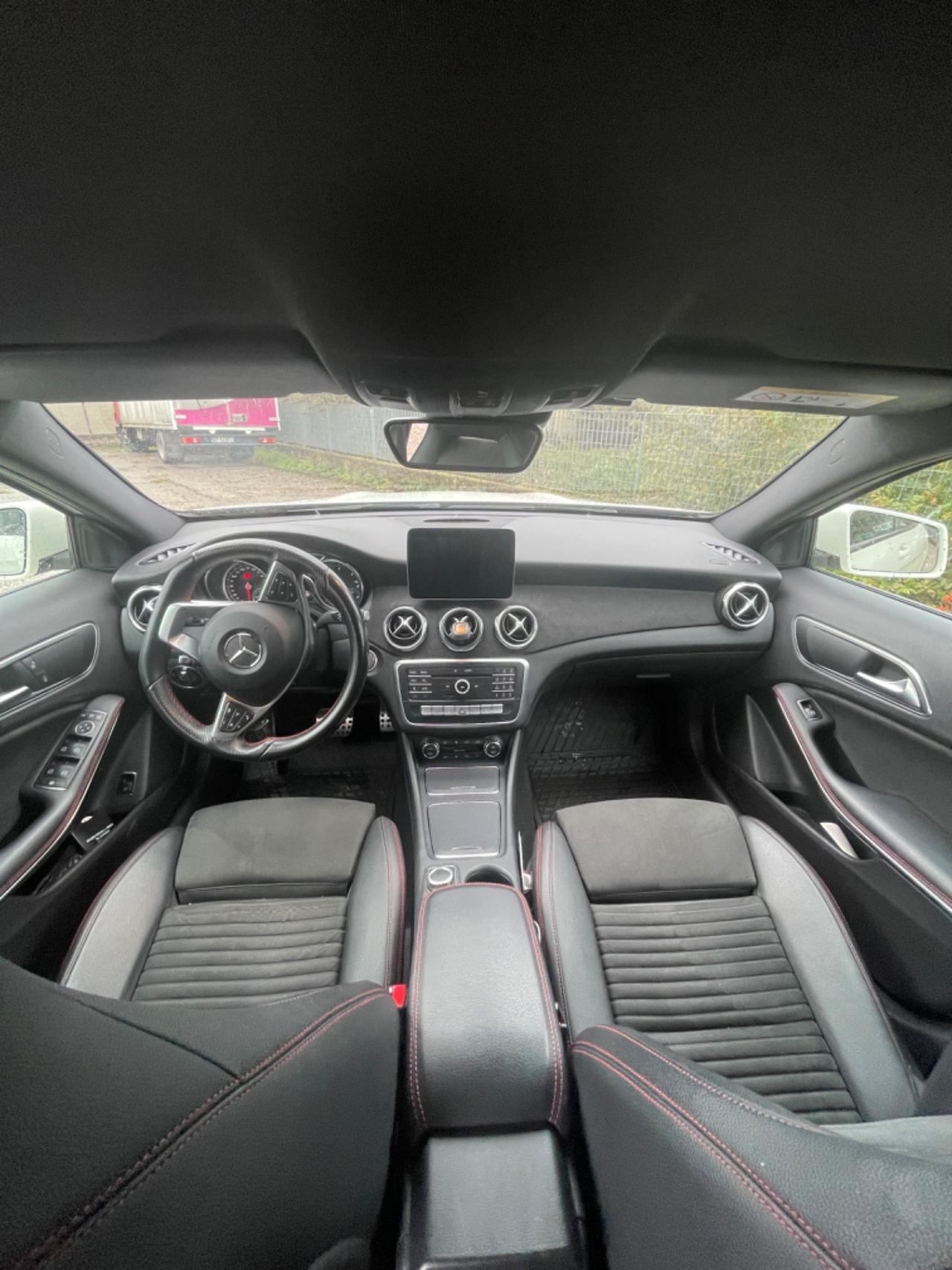 Mercedes-benz GLA 180 GLA 180 d Sport #BP