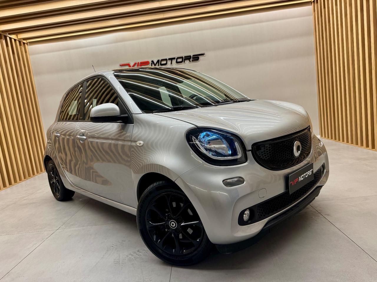 Smart ForFour 70 1.0 twinamic Passion SILVER AUTOMATICA