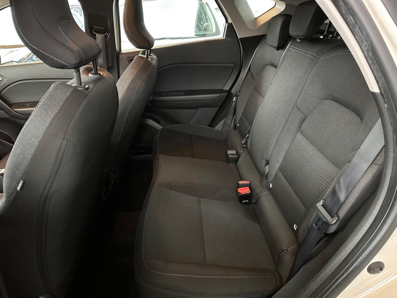 Renault Captur TCe 12V 100 CV GPL Intens