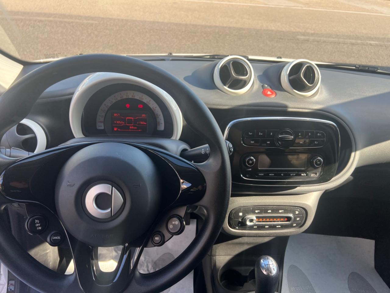 Smart ForFour 70 1.0 Passion