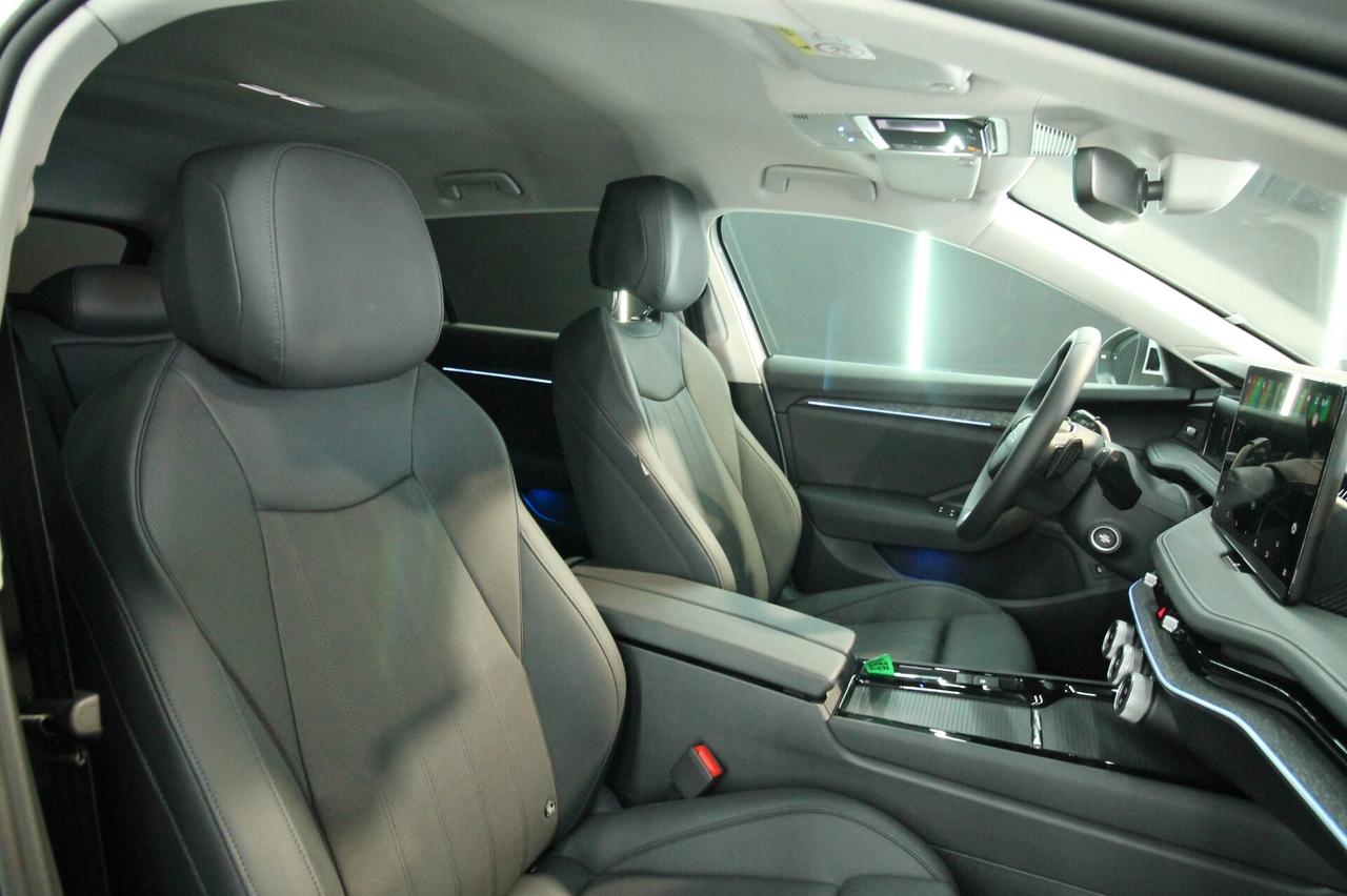 SKODA SUPERB WAGON 2.0 TDI STYLE 150 CV