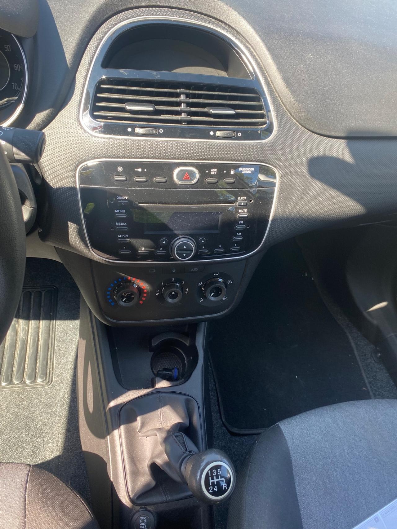 Fiat Punto 1.4 8V 5 porte B/GPL