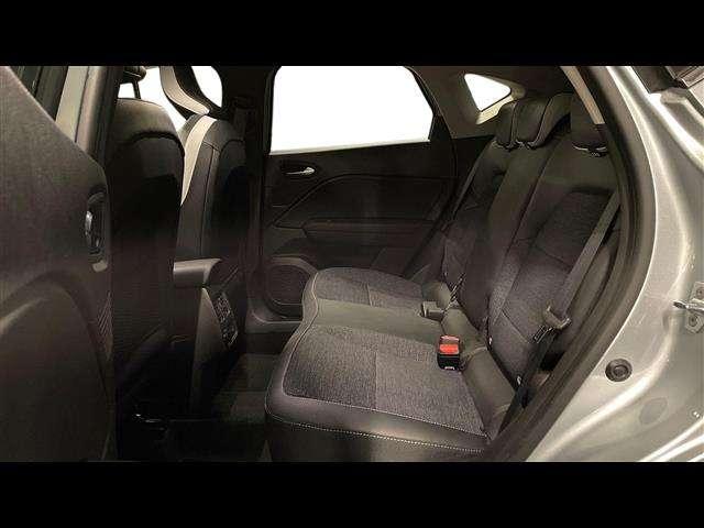 Renault Captur 1.6 E-Tech hybrid Techno Fast Track 145cv auto