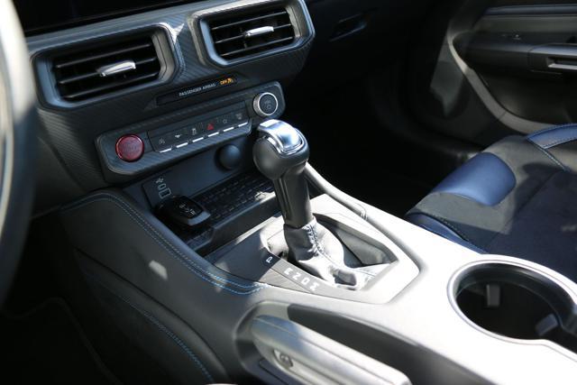 FORD Mustang Fastback 5.0 V8 aut. Dark Horse