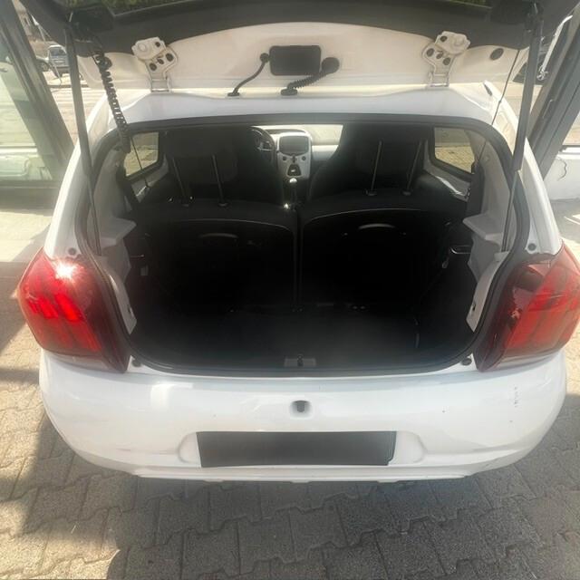Peugeot 108 PureTech 82 5 porte Allure TOP!