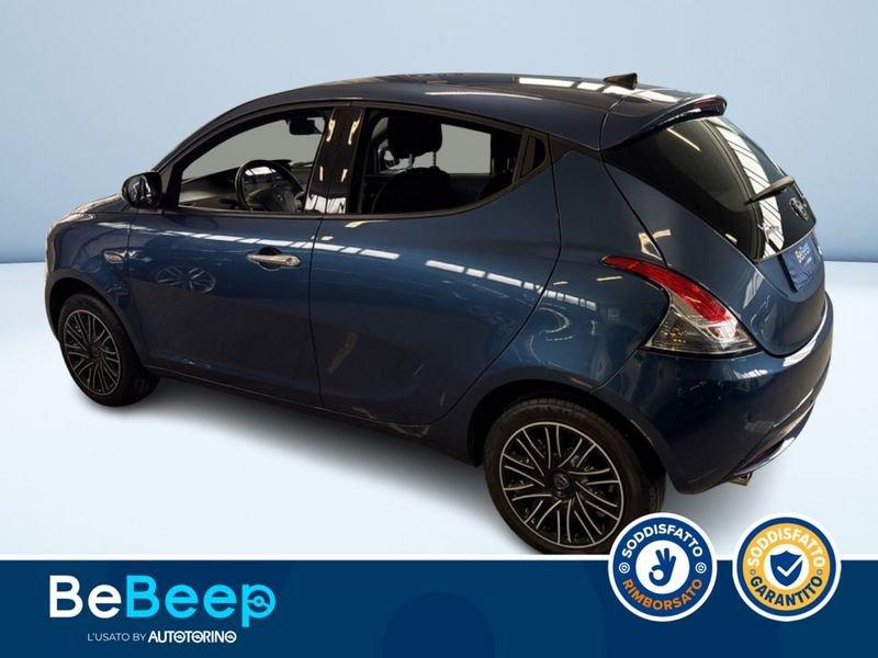 Lancia Ypsilon 1.0 HYBRID GOLD S&S 70CV