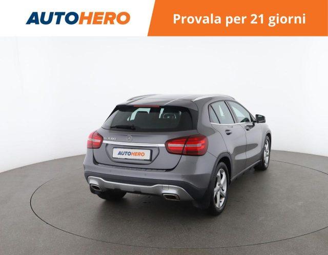 MERCEDES-BENZ GLA 180 Sport