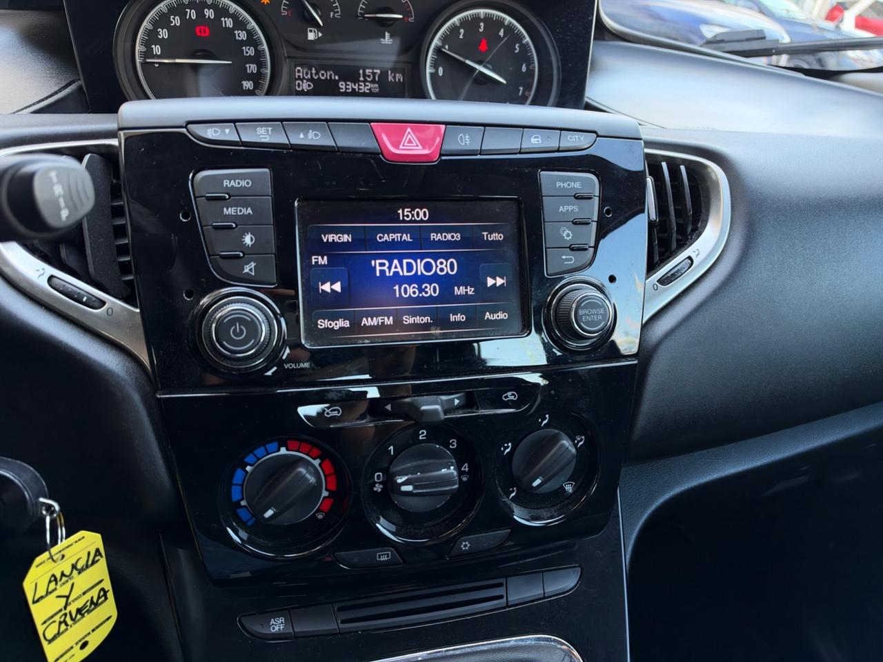 Lancia Ypsilon 1.2 69 CV 5 porte 2016