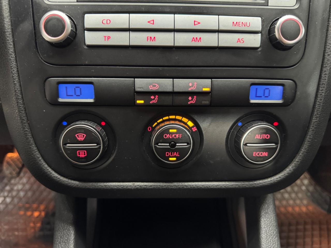 Volkswagen Golf 1.6 16V FSI 5Porte ADATTA NEOPATENTATI