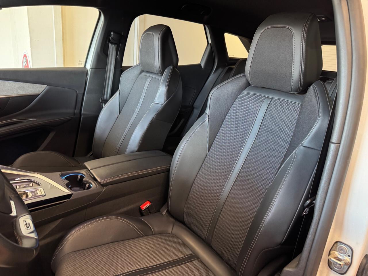 PEUGEOT 3008 BlueHDi 130 S&S AUT. GT PACK - MY22