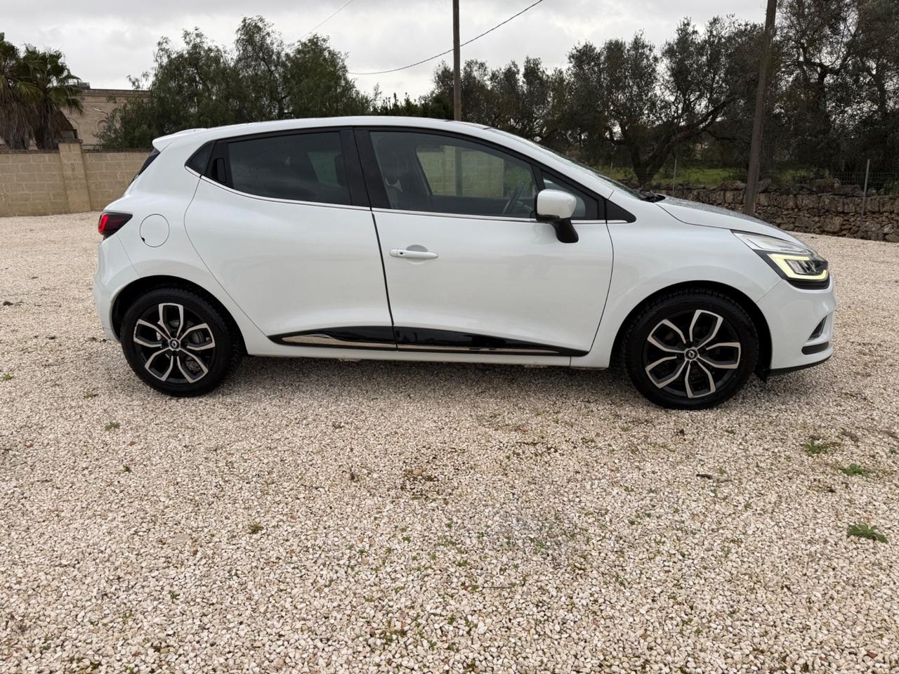 Renault Clio dCi 8V 75 CV Start&Stop 5 porte Energy Intens