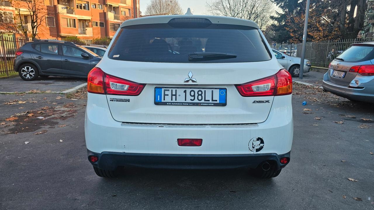 Mitsubishi ASX 1.6 2WD Invite