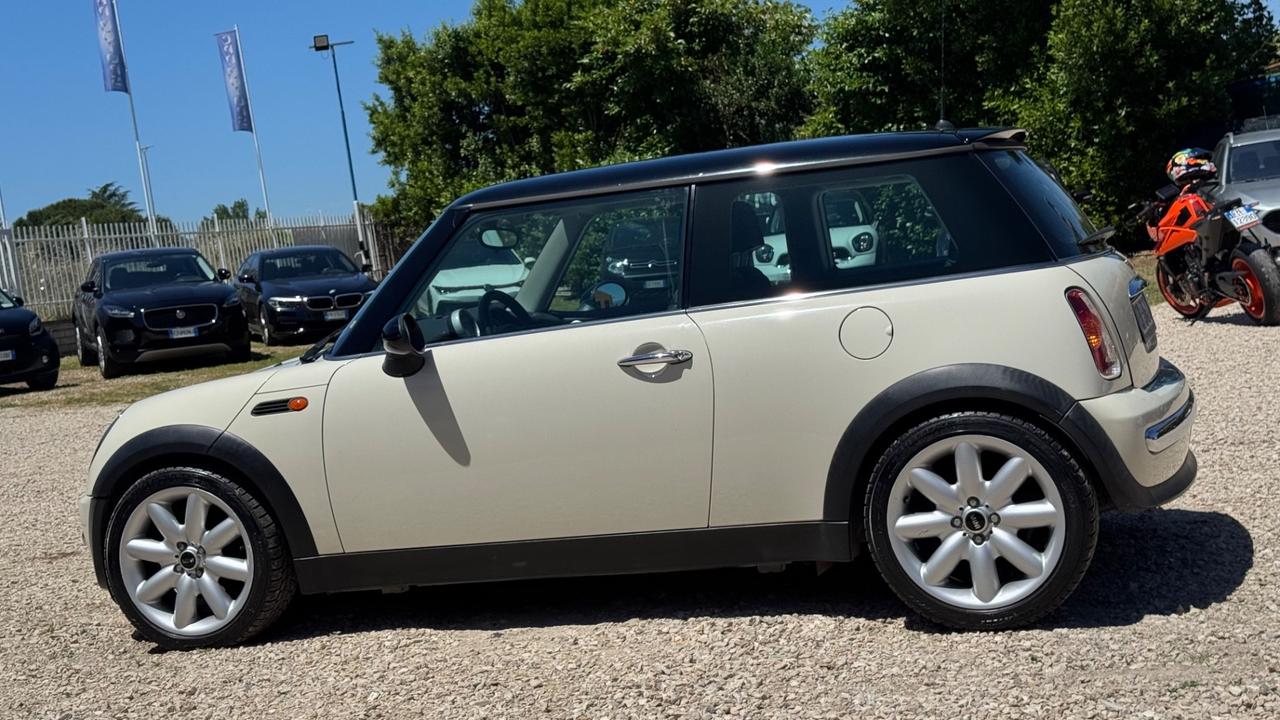 Mini Mini 1.6 16V Cooper
