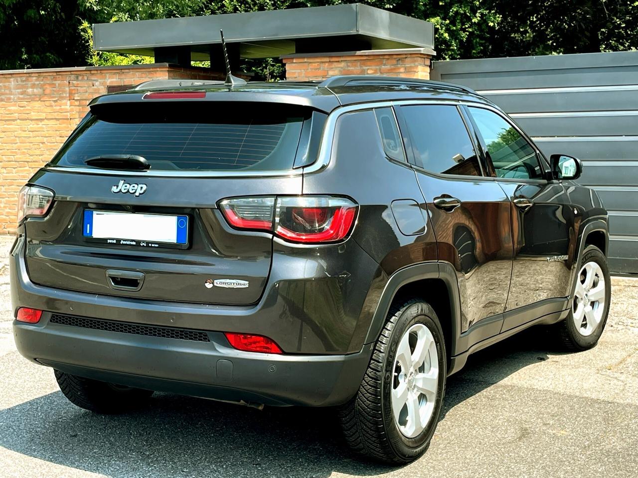 JEEP COMPASS 1.4i(benz)-54000km-Pelle,Nav-2019