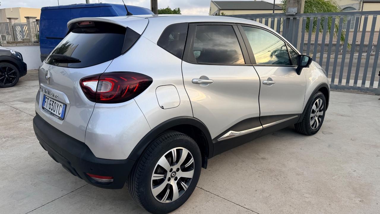 Renault Captur dCi 8V 90 CV