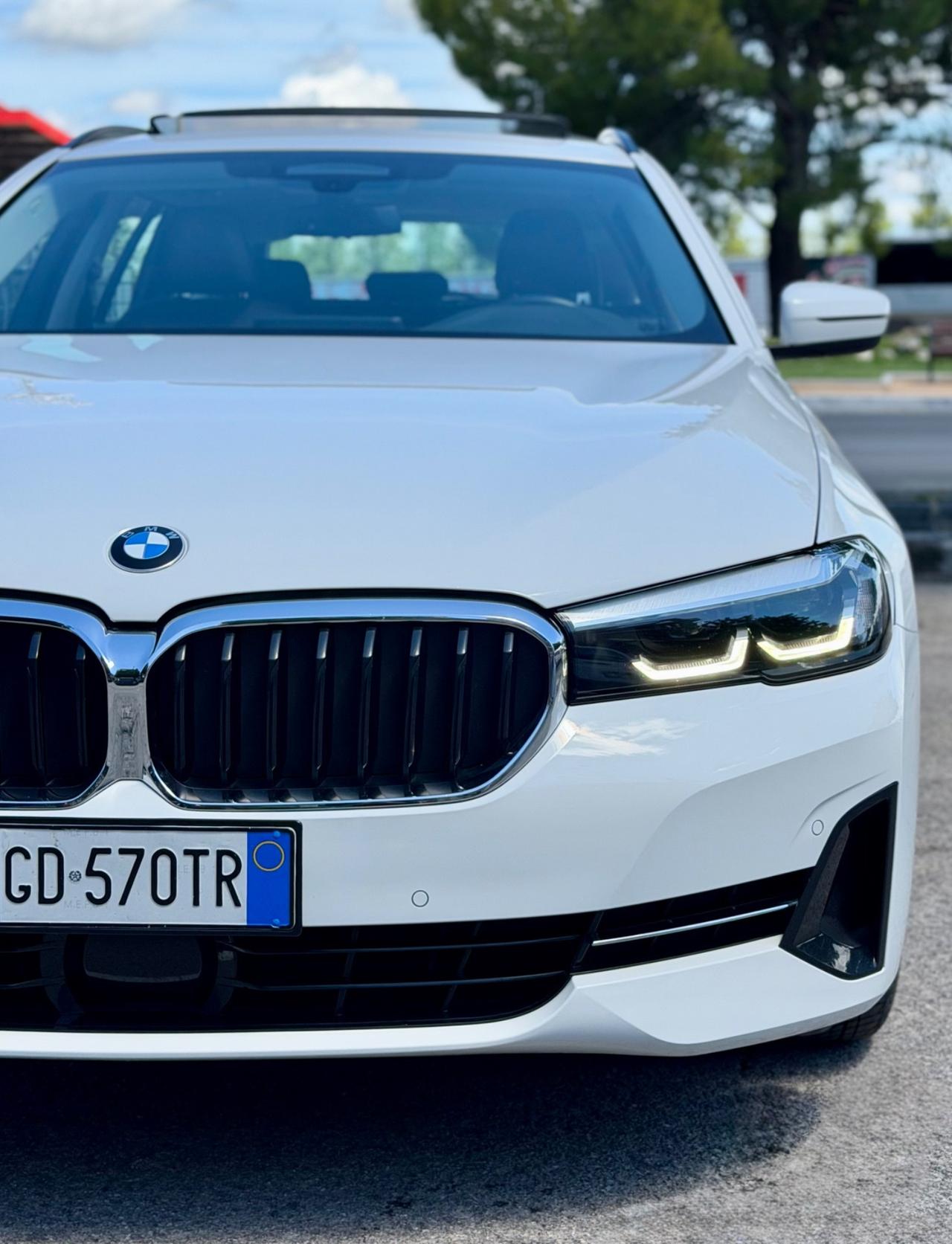 Bmw 520d Touring xDrive 190CV TETTO/TELAIO ADATTIVO