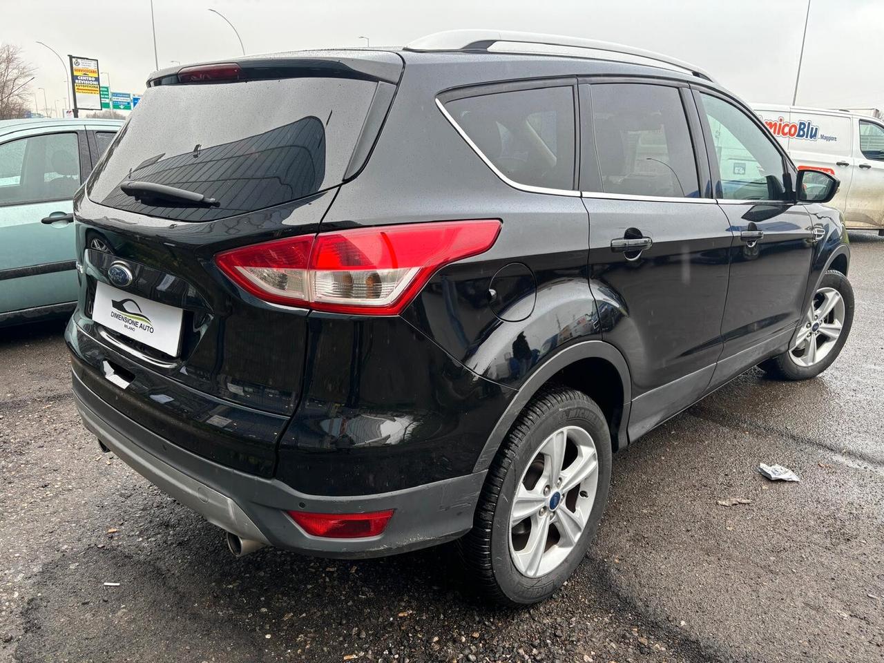 Ford Kuga 2.0 TDCI 120 CV S&S 2WD Titanium