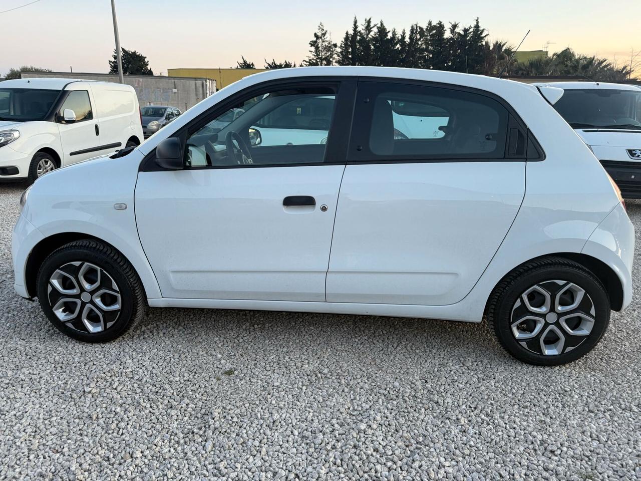 Renault Twingo SCe Zen