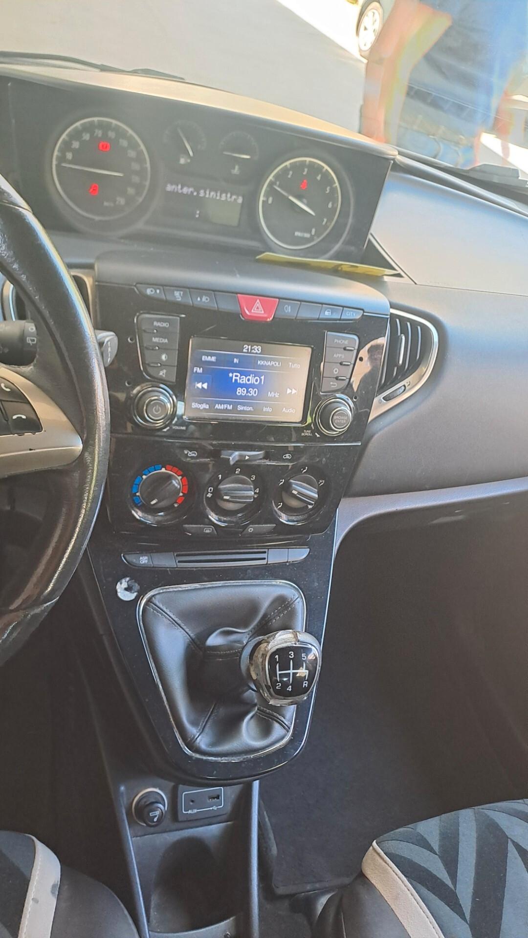 Lancia Ypsilon GPL 1.2 69 CV 5 porte GPL