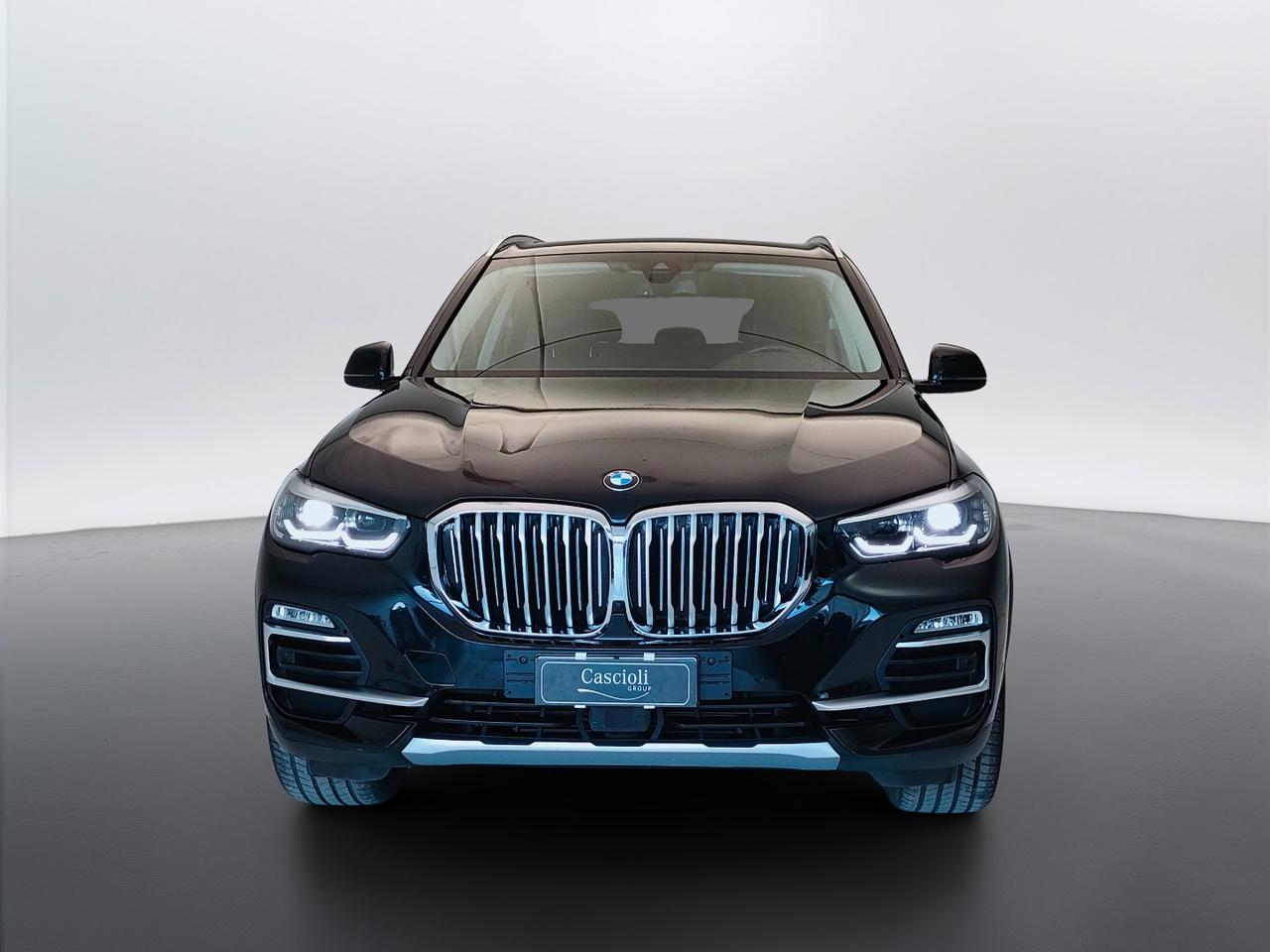 BMW X5 G05 2018 - X5 xdrive25d xLine auto