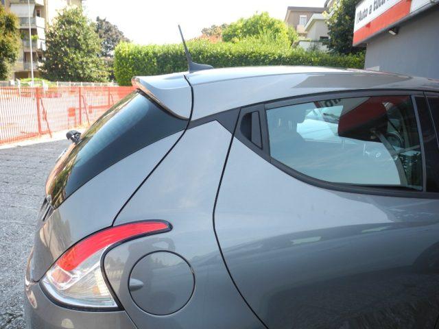 LANCIA Ypsilon 1.0 FireFly 5p. S&S Hybrid Gold - OK NEOPATENTATI