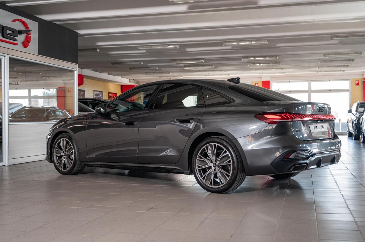 Audi A5 Berlina 2.0 tfsi S line edition 204cv s-tronic