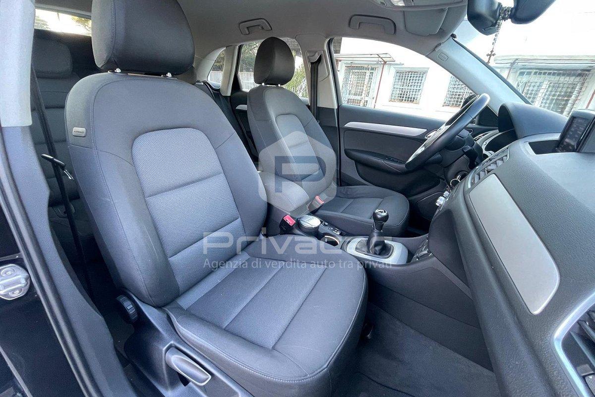 AUDI Q3 2.0 TDI 120 CV Business