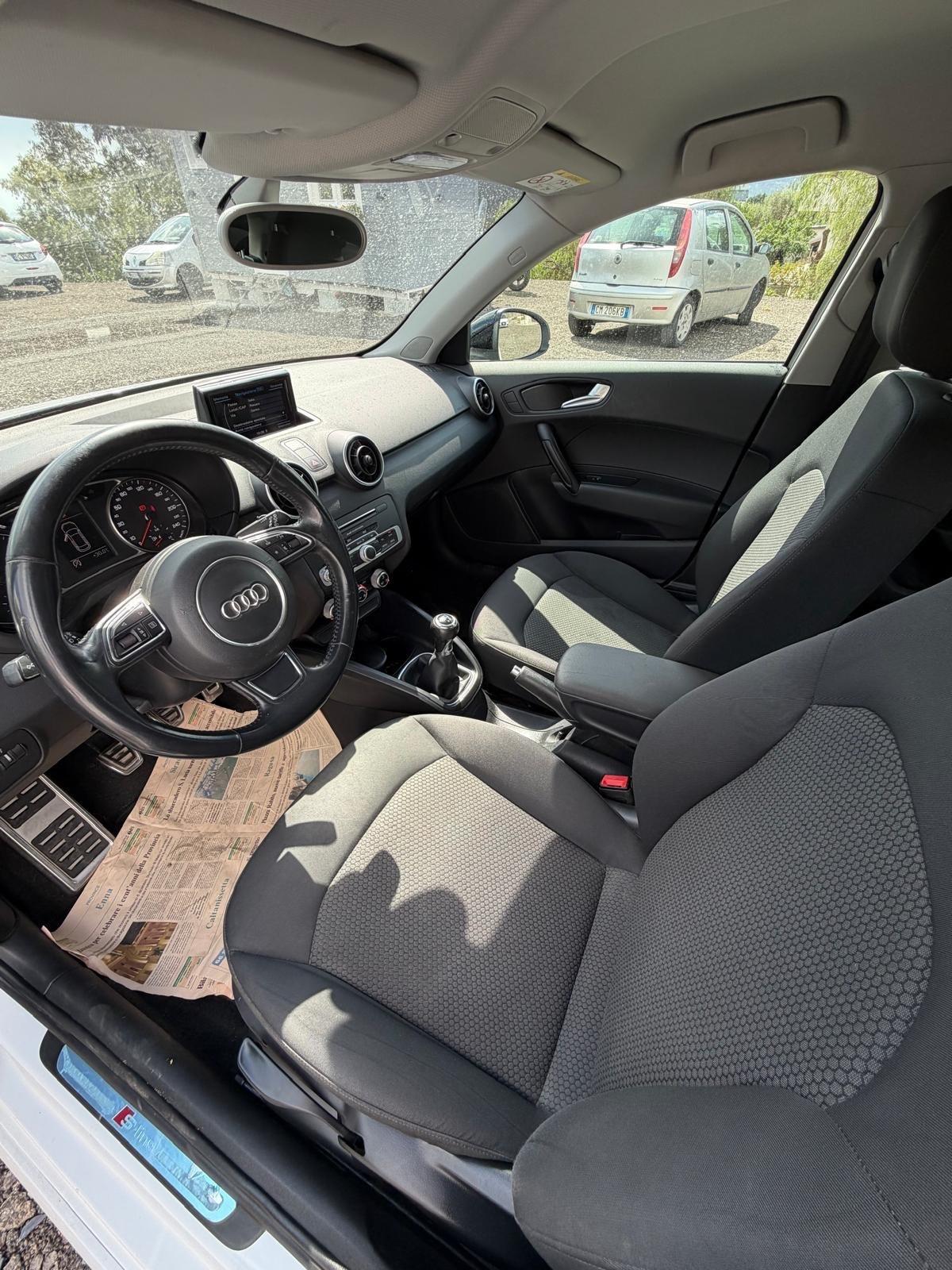 Audi A1 SPB 1.4 TDI S-LINE