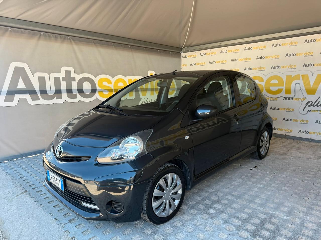 Toyota Aygo 1.0 12V VVT-i 5 porte Active Connect